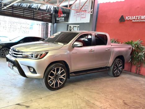 TOYOTA Hilux Caminhonete 2.8 16V SRX 4X4 DIESEL CABINE DUPLA AUTOMTICO, Foto 5