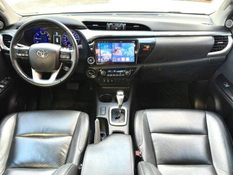 TOYOTA Hilux Caminhonete 2.8 16V SRX 4X4 DIESEL CABINE DUPLA AUTOMTICO, Foto 6