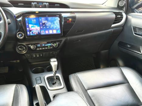 TOYOTA Hilux Caminhonete 2.8 16V SRX 4X4 DIESEL CABINE DUPLA AUTOMTICO, Foto 21
