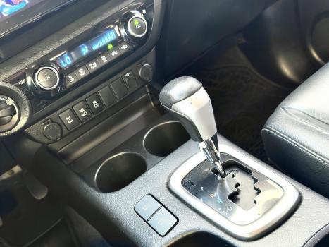 TOYOTA Hilux Caminhonete 2.8 16V SRX 4X4 DIESEL CABINE DUPLA AUTOMTICO, Foto 22