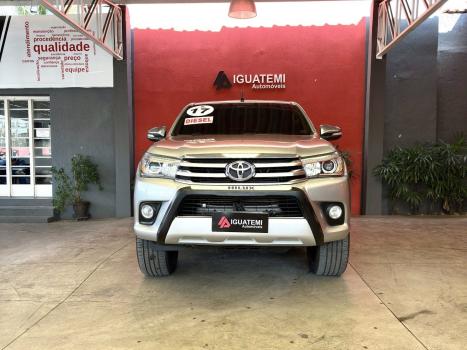TOYOTA Hilux Caminhonete 2.8 16V SRX 4X4 DIESEL CABINE DUPLA AUTOMTICO, Foto 23