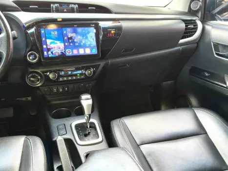 TOYOTA Hilux Caminhonete 2.8 16V SRX 4X4 DIESEL CABINE DUPLA AUTOMTICO, Foto 21