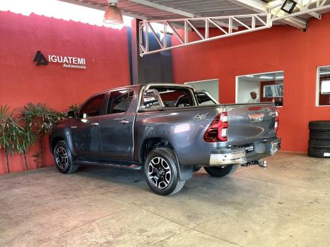 TOYOTA Hilux Caminhonete 2.8 16V 4P SRX DIESEL CABINE DUPLA, Foto 4