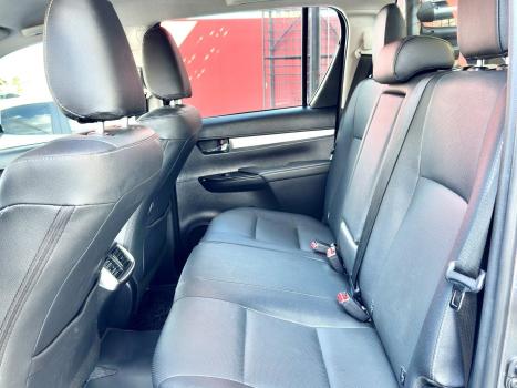 TOYOTA Hilux Caminhonete 2.8 16V 4P SRX DIESEL CABINE DUPLA, Foto 11