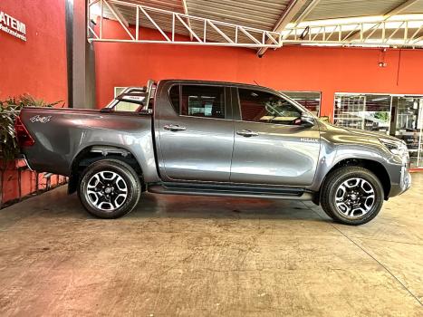 TOYOTA Hilux Caminhonete 2.8 16V 4P SRX DIESEL CABINE DUPLA, Foto 14