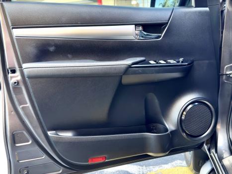 TOYOTA Hilux Caminhonete 2.8 16V 4P SRX DIESEL CABINE DUPLA, Foto 16