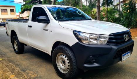 TOYOTA Hilux Caminhonete 2.8 4X4 DIESEL CABINE SIMPLES, Foto 2