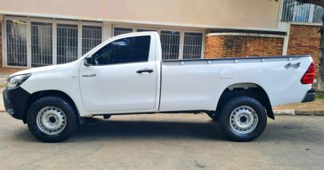 TOYOTA Hilux Caminhonete 2.8 4X4 DIESEL CABINE SIMPLES, Foto 6