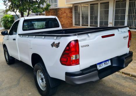 TOYOTA Hilux Caminhonete 2.8 4X4 DIESEL CABINE SIMPLES, Foto 8