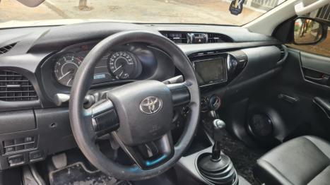 TOYOTA Hilux Caminhonete 2.8 4X4 DIESEL CABINE SIMPLES, Foto 9