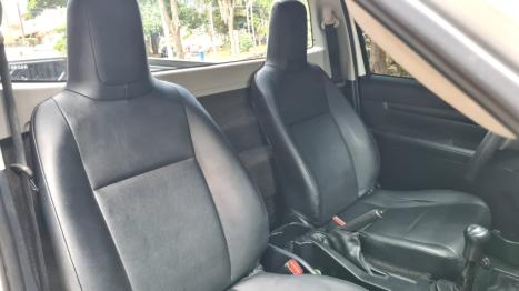 TOYOTA Hilux Caminhonete 2.8 4X4 DIESEL CABINE SIMPLES, Foto 11