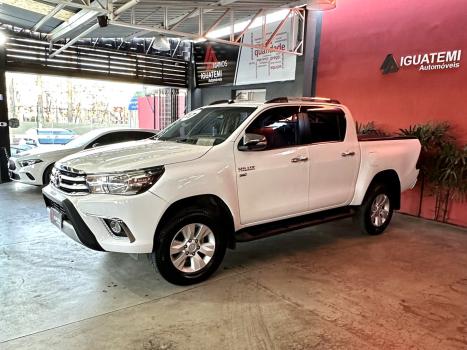 TOYOTA Hilux Caminhonete 2.7 16V 4P SRV FLEX CABINE DUPLA AUTOMTICO, Foto 3