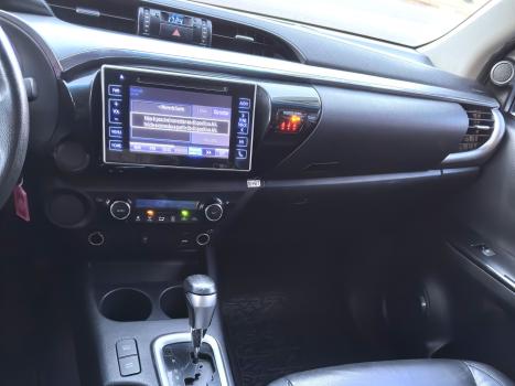 TOYOTA Hilux Caminhonete 2.7 16V 4P SRV FLEX CABINE DUPLA AUTOMTICO, Foto 18
