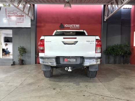 TOYOTA Hilux Caminhonete 2.7 16V 4P SRV FLEX CABINE DUPLA AUTOMTICO, Foto 21