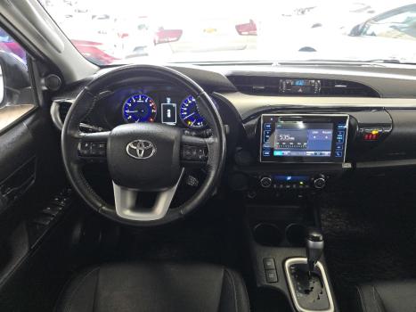 TOYOTA Hilux Caminhonete 2.7 16V 4P SRV FLEX CABINE DUPLA AUTOMTICO, Foto 10