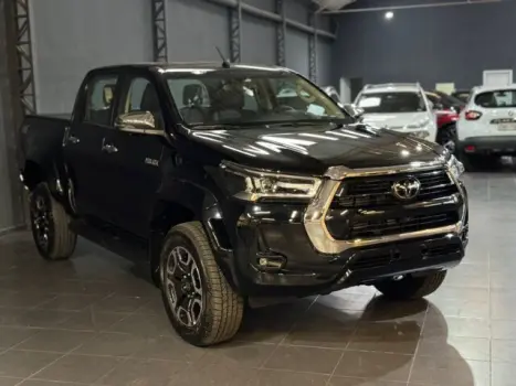 TOYOTA Hilux Caminhonete 2.8 16V SRX PLUS 4X4 TURBO DIESEL CABINE DUPLA AUTOMTICO, Foto 5