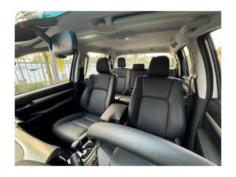 TOYOTA Hilux Caminhonete 2.8 16V SRX PLUS 4X4 TURBO DIESEL CABINE DUPLA AUTOMTICO, Foto 9