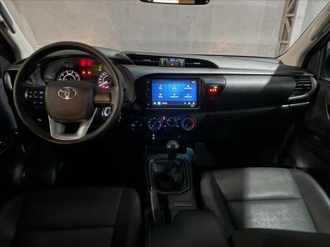 TOYOTA Hilux Caminhonete 2.8 16V 4P POWER PACK TURBO DIESEL 4X4 CABINE DUPLA, Foto 15