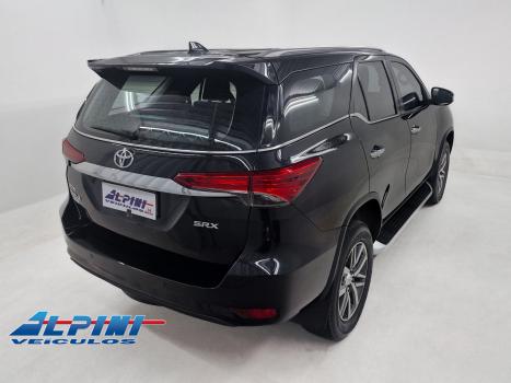 TOYOTA Hilux Caminhonete , Foto 3