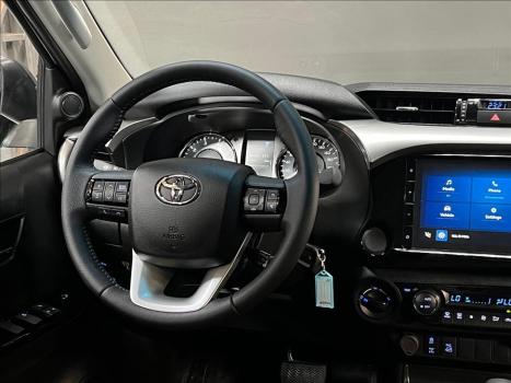 TOYOTA Hilux Caminhonete , Foto 13