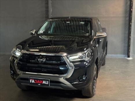 TOYOTA Hilux Caminhonete 2.8 16V SRX 4X4 DIESEL CABINE DUPLA AUTOMTICO, Foto 8