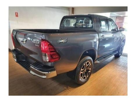 TOYOTA Hilux Caminhonete 2.8 4P 4X4 DIESEL CABINE DUPLA, Foto 5
