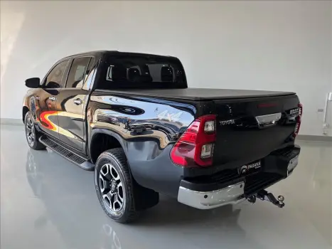 TOYOTA Hilux Caminhonete 2.8 16V SRX 4X4 TURBO DIESEL CABINE DUPLA AUTOMTICO, Foto 4