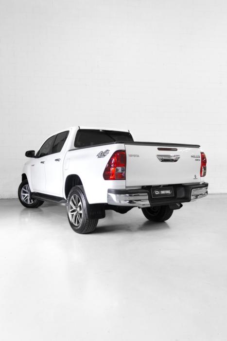 TOYOTA Hilux Caminhonete 2.8 16V 4P SRX DIESEL CABINE DUPLA, Foto 4