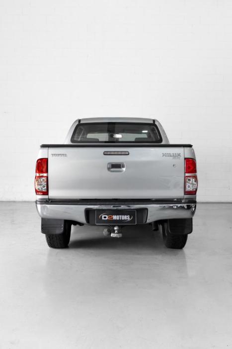 TOYOTA Hilux Caminhonete 3.0 4P 4X4 DIESEL CABINE DUPLA, Foto 5