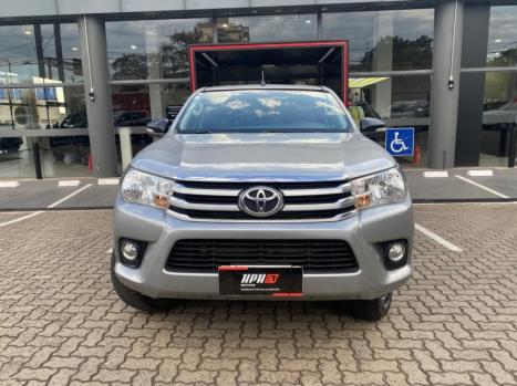 TOYOTA Hilux Caminhonete 2.8 16V SRV 4X4 DIESEL CABINE DUPLA AUTOMTICO, Foto 3