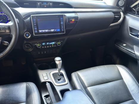 TOYOTA Hilux Caminhonete , Foto 15