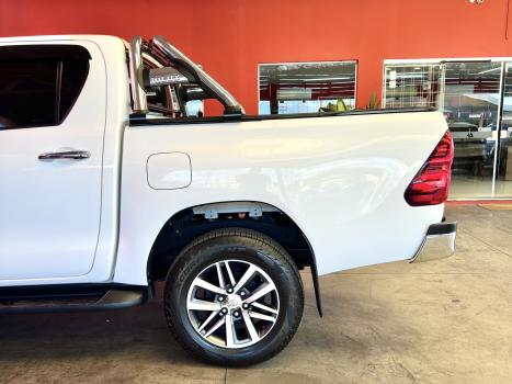 TOYOTA Hilux Caminhonete , Foto 11