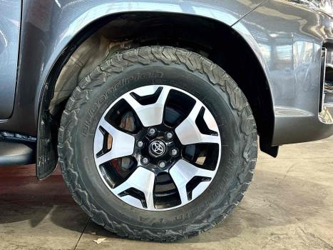 TOYOTA Hilux Caminhonete 2.8 16V SRX 4X4 DIESEL CABINE DUPLA AUTOMTICO, Foto 8