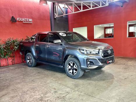 TOYOTA Hilux Caminhonete 2.8 16V SRX 4X4 DIESEL CABINE DUPLA AUTOMTICO, Foto 11