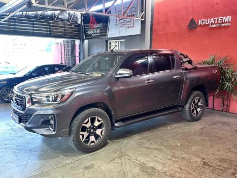 TOYOTA Hilux Caminhonete 2.8 16V SRX 4X4 DIESEL CABINE DUPLA AUTOMTICO, Foto 12