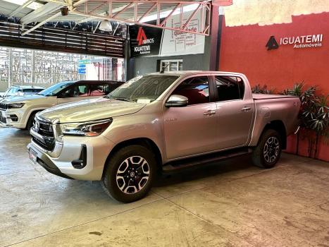 TOYOTA Hilux Caminhonete 2.8 16V SRX 4X4 TURBO DIESEL CABINE DUPLA AUTOMTICO, Foto 2