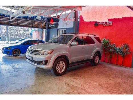 TOYOTA Hilux SW4 2.7 16V 4P SR AUTOMTICO, Foto 3