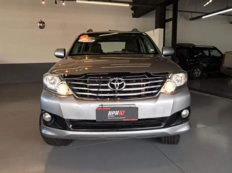 TOYOTA Hilux SW4 2.7 16V 4P FLEX SR 7 LUGARES AUTOMTICO, Foto 4