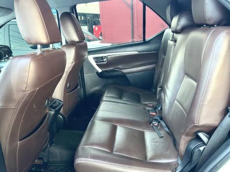 TOYOTA Hilux SW4 2.7 16V 4P SR AUTOMTICO, Foto 19