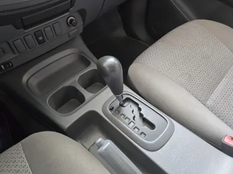 TOYOTA Hilux SW4 2.7 16V 4P SR AUTOMTICO, Foto 9