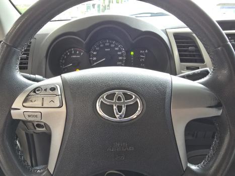 TOYOTA Hilux SW4 2.7 16V 4P SR AUTOMTICO, Foto 11