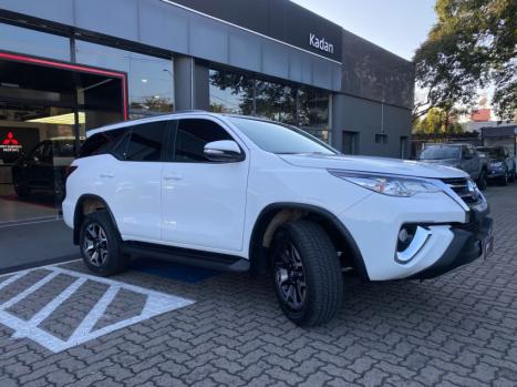TOYOTA Hilux SW4 2.7 16V 4P FLEX SR 7 LUGARES AUTOMTICO, Foto 4