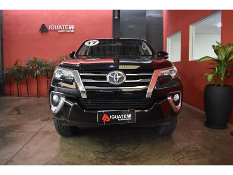 TOYOTA Hilux SW4 2.8 16V 4P SRX 4X4 7 LUGARES TURBO DIESEL AUTOMTICO, Foto 1