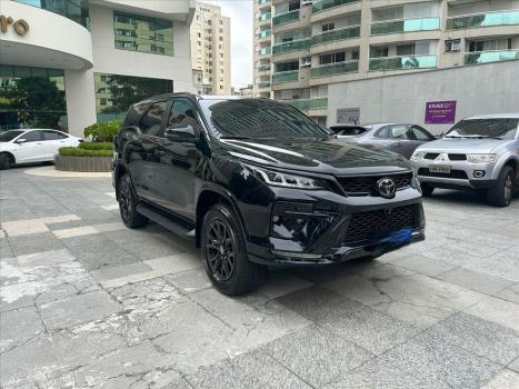 TOYOTA Hilux SW4 2.8 4P 4X4 TURBO DIESEL, Foto 3
