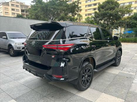 TOYOTA Hilux SW4 2.8 4P 4X4 TURBO DIESEL, Foto 6