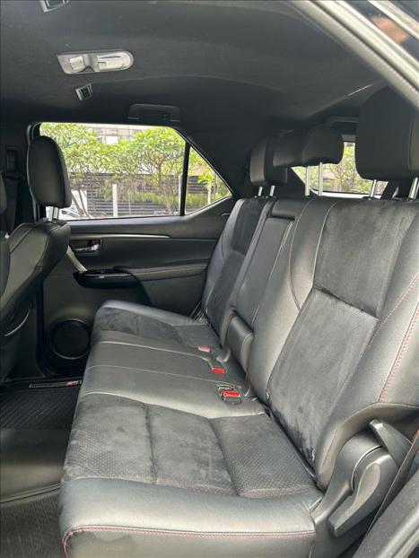 TOYOTA Hilux SW4 2.8 4P 4X4 TURBO DIESEL, Foto 11