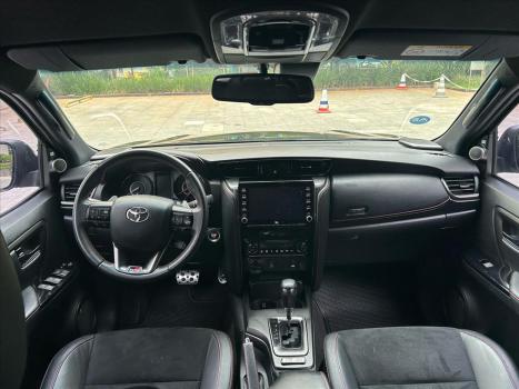 TOYOTA Hilux SW4 2.8 4P 4X4 TURBO DIESEL, Foto 15