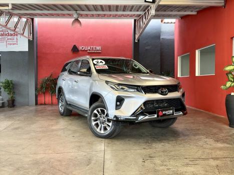 TOYOTA Hilux SW4 2.8 16V 4P SRX PLATINUM 4X4 7 LUGARES TURBO DIESEL AUTOMTICO, Foto 30