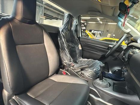 TOYOTA Hilux SW4 2.8 4P 4X4 TURBO DIESEL, Foto 19