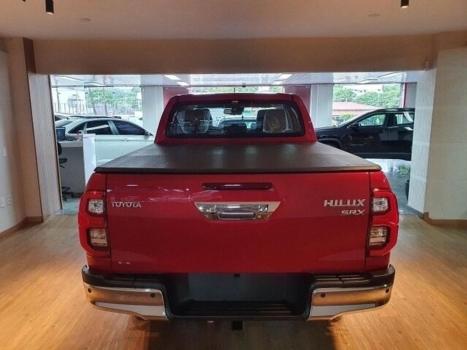 TOYOTA Hilux SW4 2.8 4P SRX 4X4 TURBO DIESEL AUTOMTICO, Foto 5